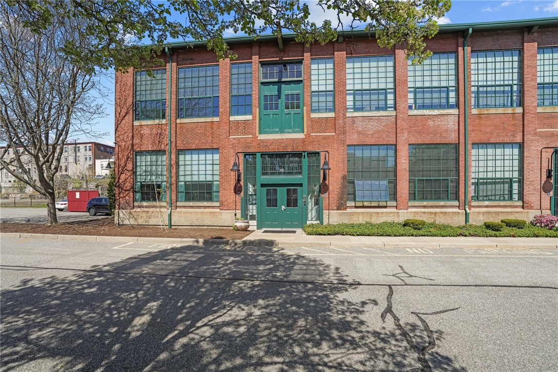 180 Allen Street, Unit 107 Woonsocket, RI 02895 - Photo 2 of 30
