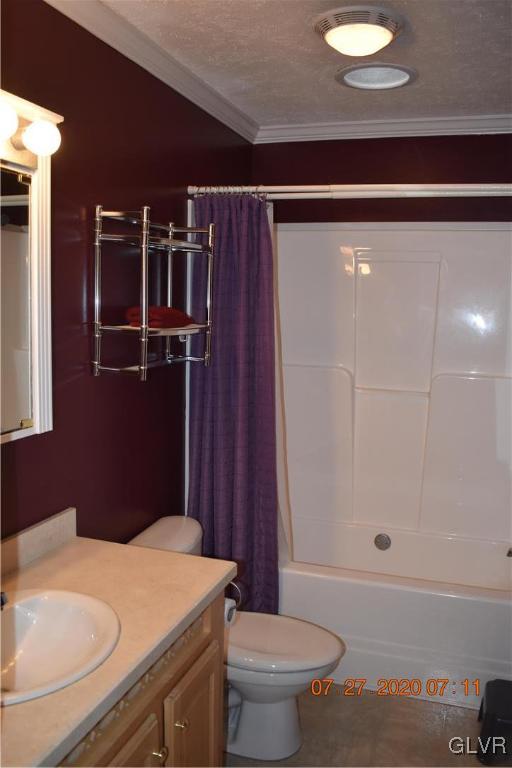 1168 Clearfield Road Nazareth, PA 18064 - Photo 17 of 19 a bathroom with a sink a toilet and shower