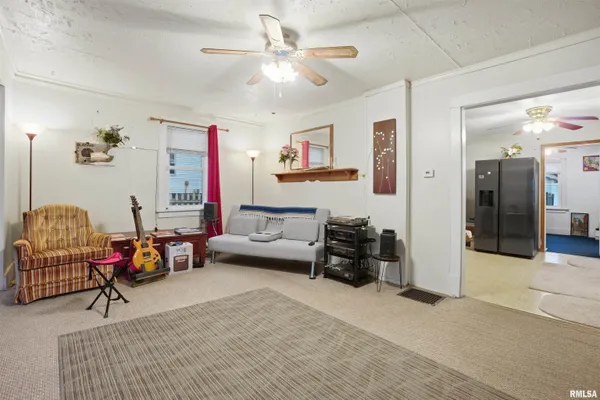 $137,499 | 5312 North Montclair Avenue, Peoria, IL 61614