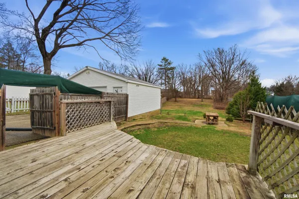 $137,499 | 5312 North Montclair Avenue, Peoria, IL 61614