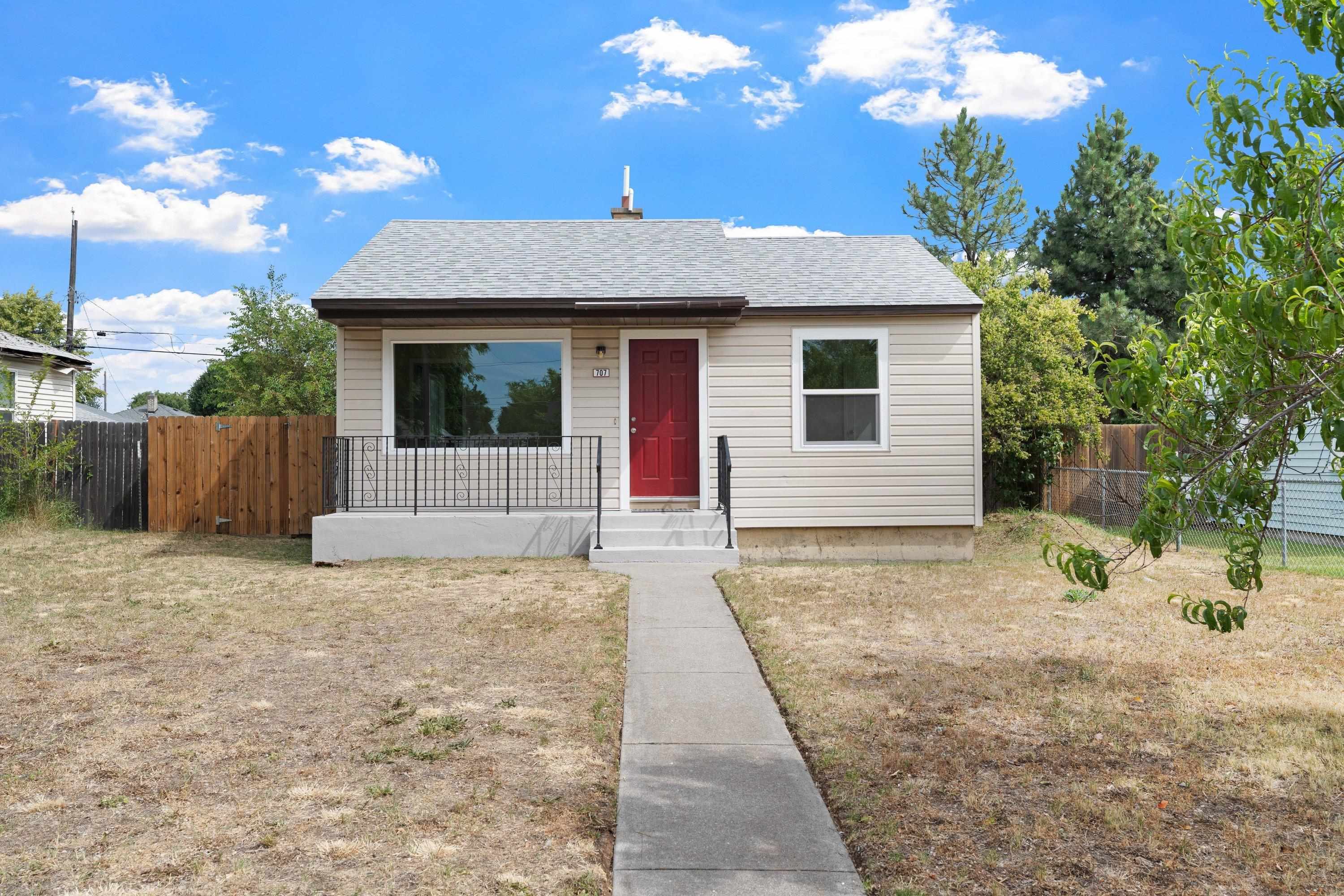707 East Nebraska Avenue Spokane, WA 99208 - Photo 1 of 30