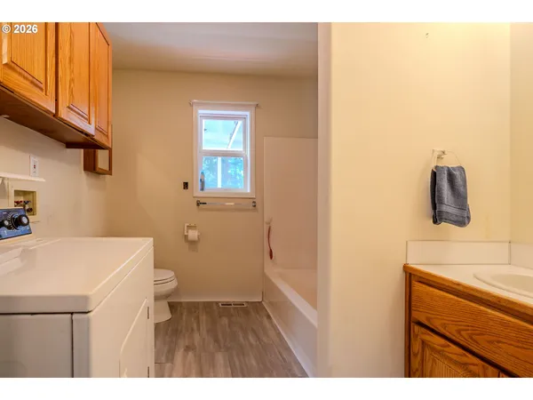 $899,900 | 18183 Southeast Richey Road, Gresham, OR 97080