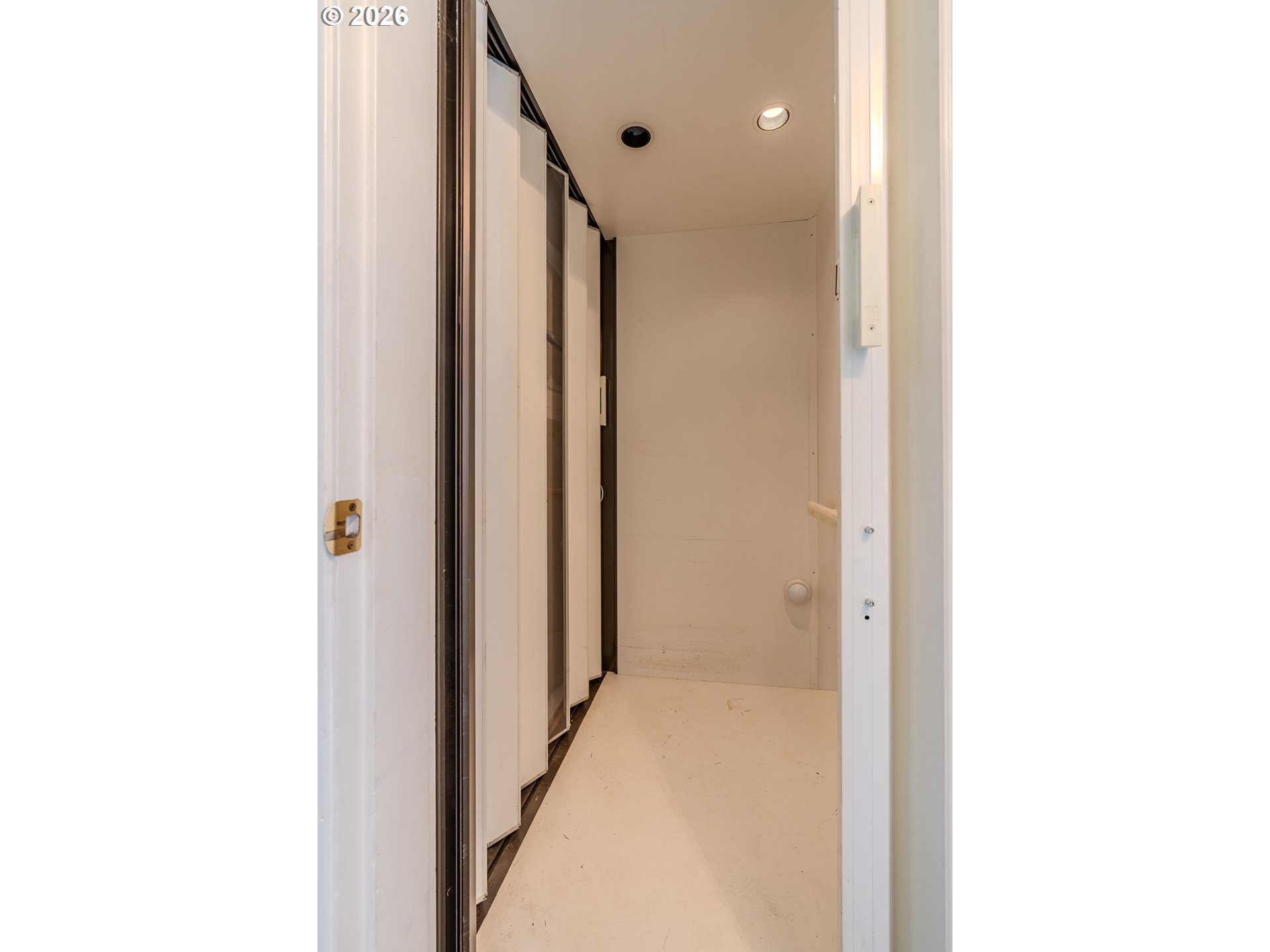 18183 Southeast Richey Road Gresham, OR 97080 - Photo 4 of 48 Elevator