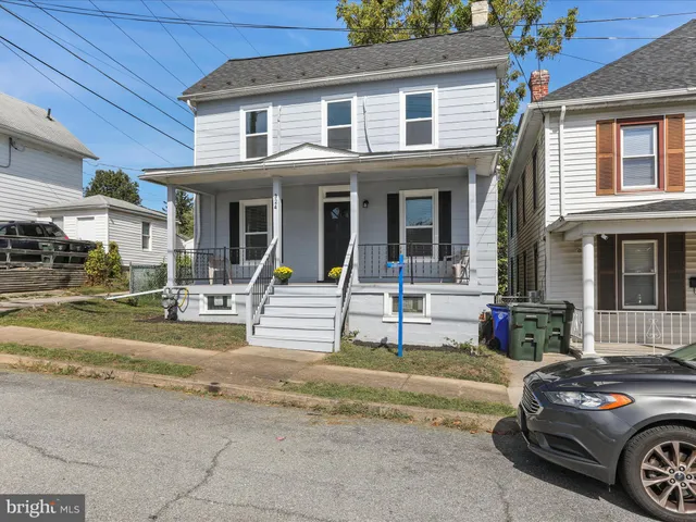 a view of a house with front door