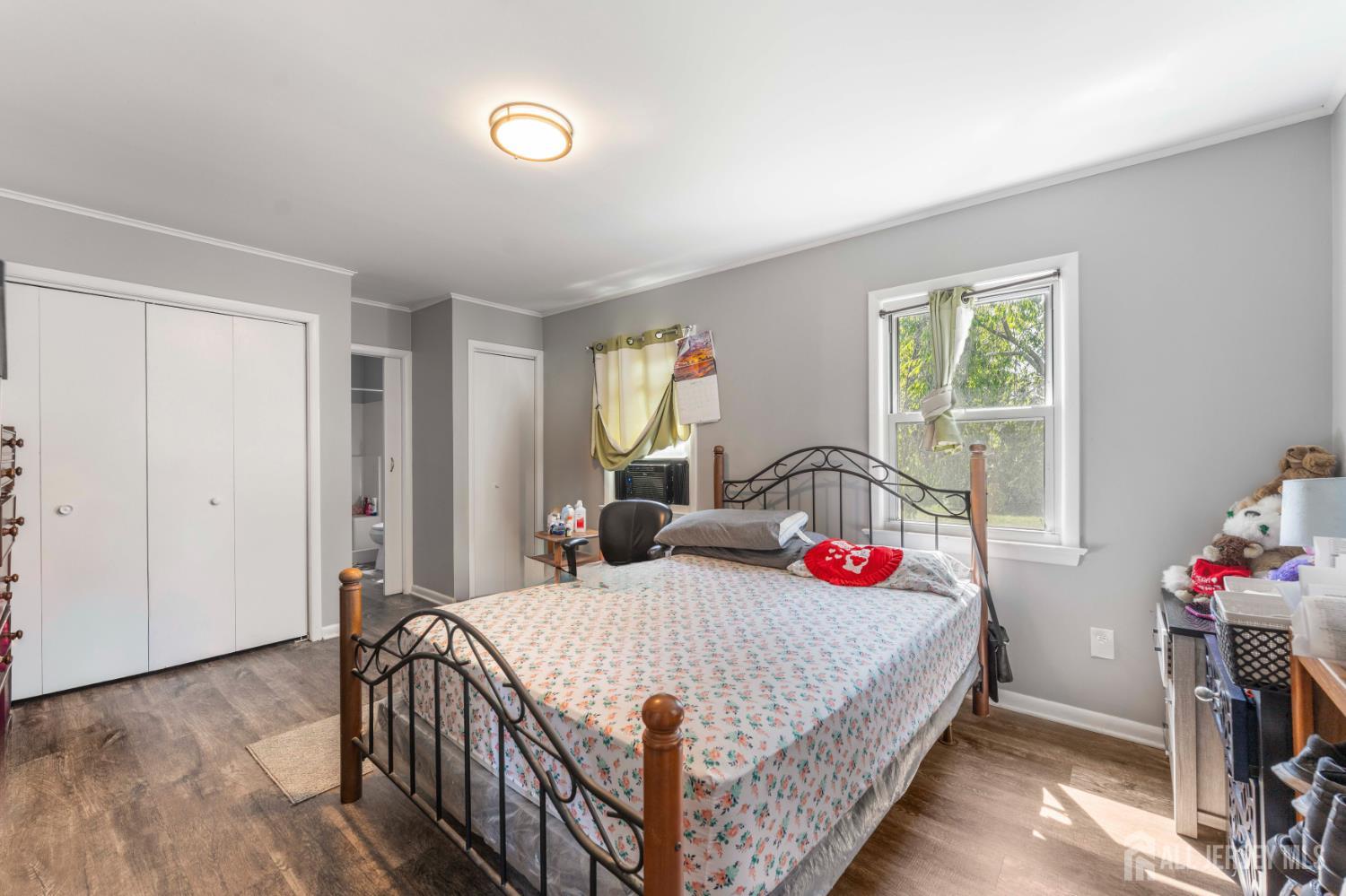 341 Mountain View Terrace Dunellen, NJ 08812 - Photo 21 of 28