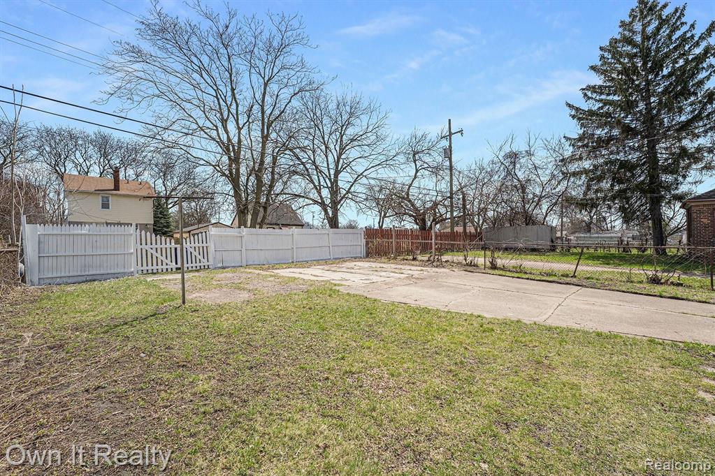 289 Frazier Street River Rouge, MI 48218 - Photo 22 of 27