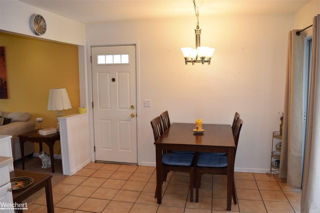 3490 Emmons Avenue Rochester Hills, MI 48307 - Photo 23 of 38