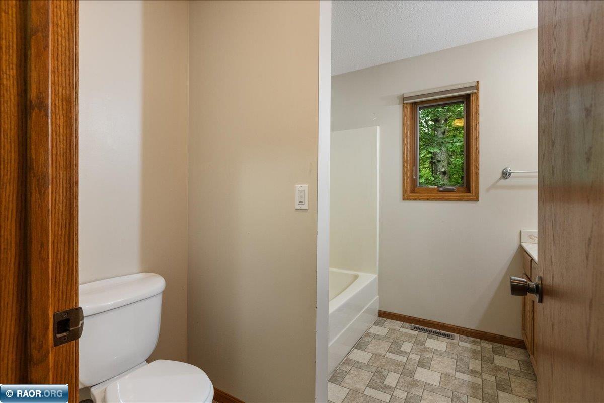 3822 Miller Trunk Road Eveleth, MN 55734 - Photo 12 of 25