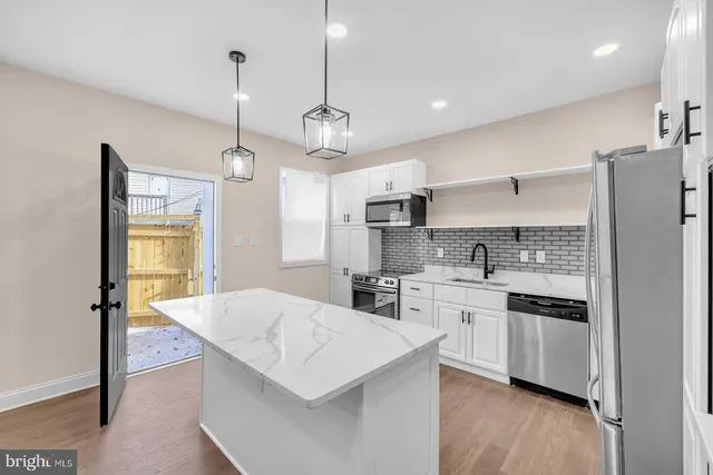 $389,999 | 2045 East 31st Street, Baltimore, MD 21218