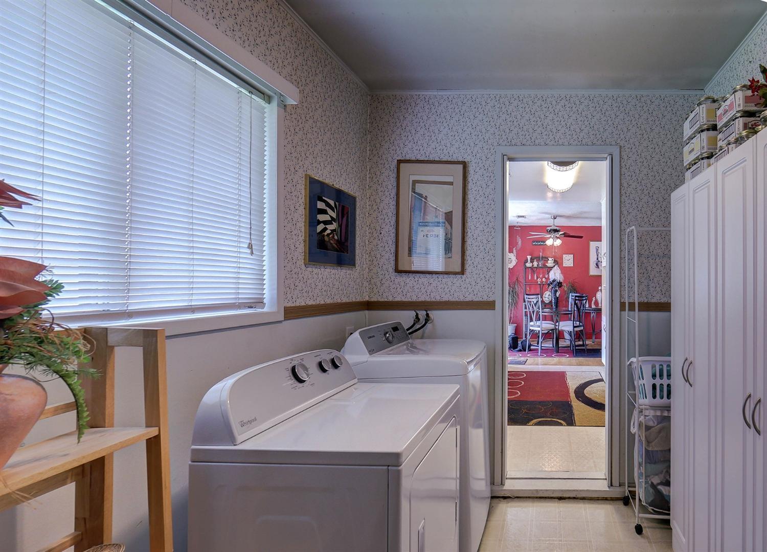 1670 Roberts Road Medford, OR 97504 - Photo 12 of 21 Additional Photo