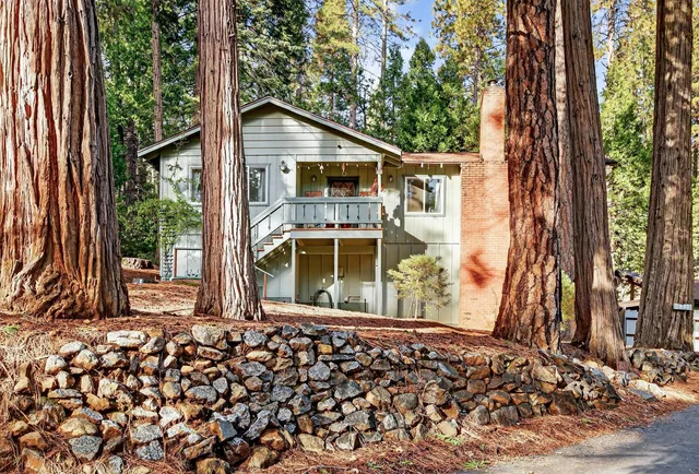 $379,000 | 2830 Black Oak Drive, Arnold, CA 95223