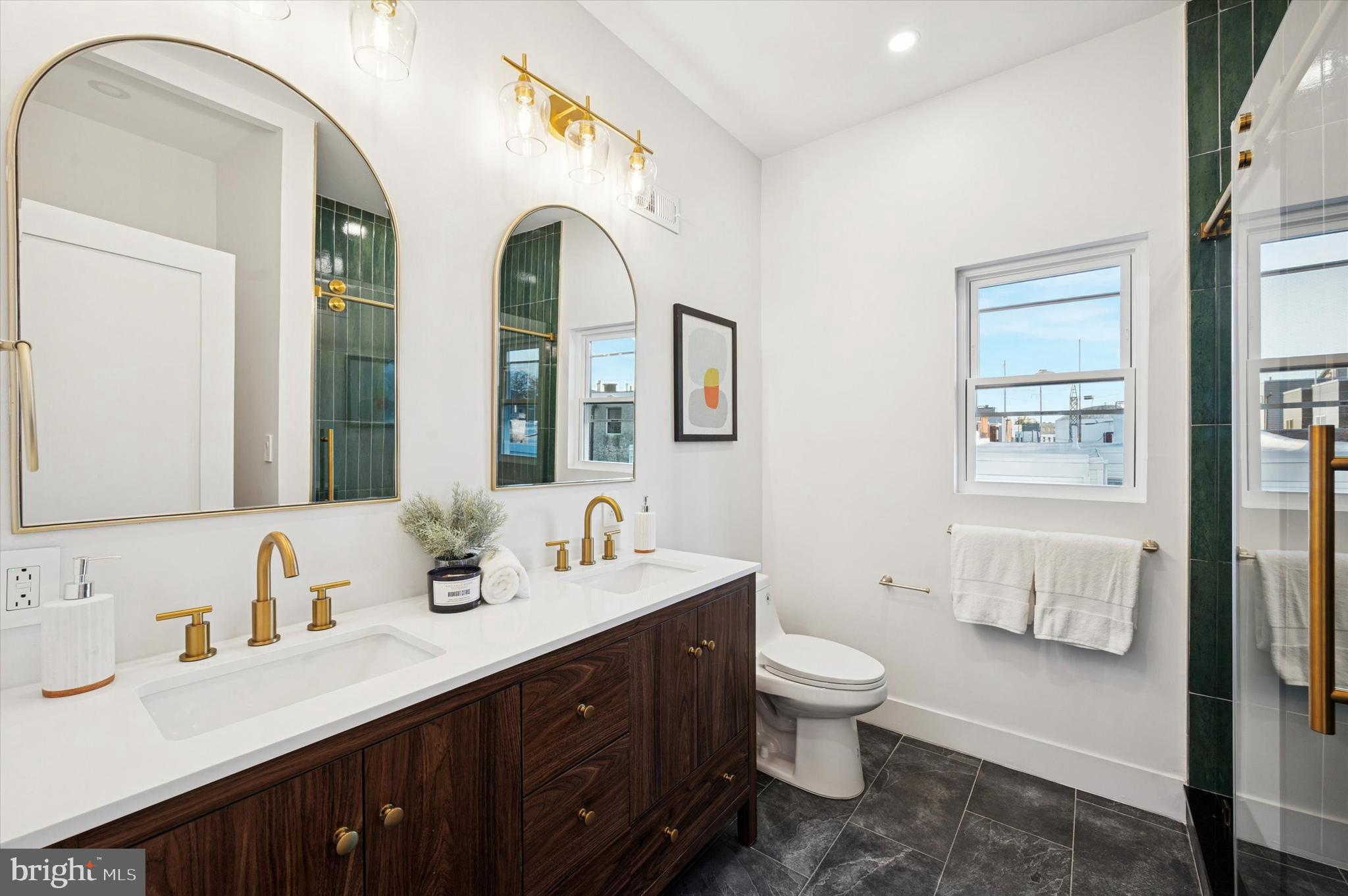 2600 Webster Street Philadelphia, PA 19146 - Photo 29 of 40