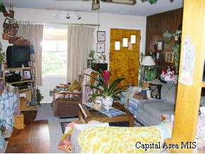 2113 Wirt Avenue Springfield, IL 62703 - Photo 3 of 8 Gallery Image 3