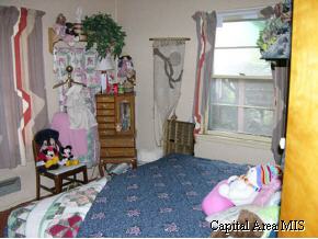 2113 Wirt Avenue Springfield, IL 62703 - Photo 7 of 8 Gallery Image 7