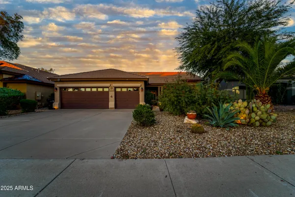$595,000 | 1021 South Western Skies Drive, Gilbert, AZ 85296