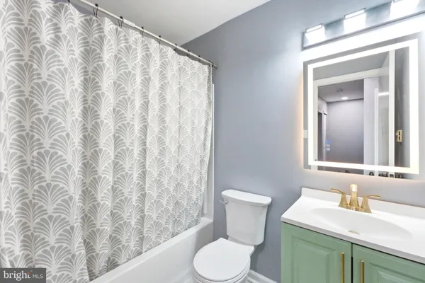 $2,500 | 79 Edinshire Road, Sicklerville, NJ 08081