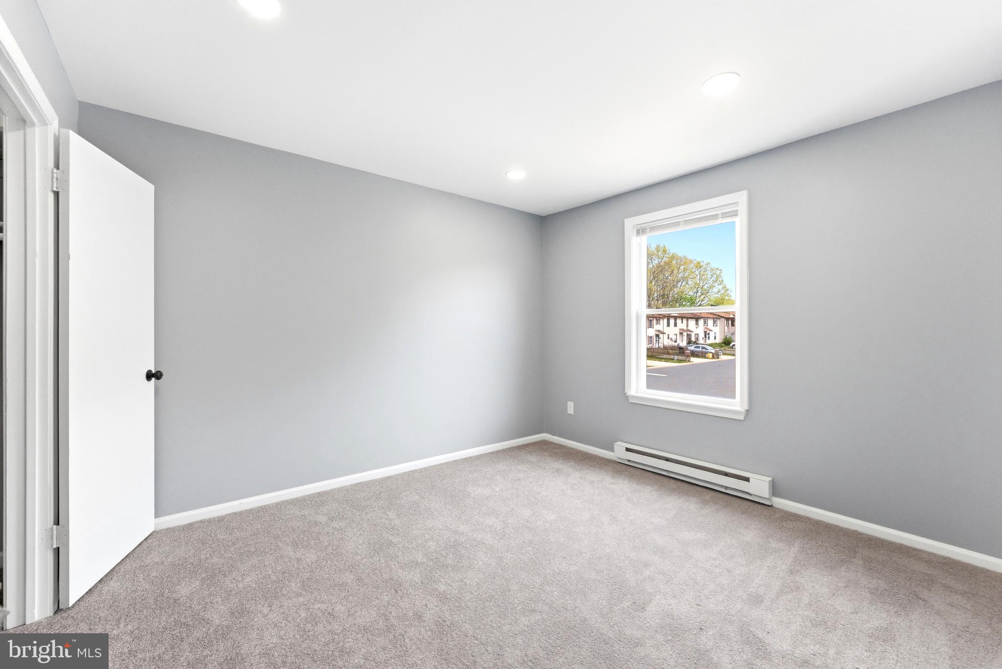 79 Edinshire Road Sicklerville, NJ 08081 - Photo 11 of 20