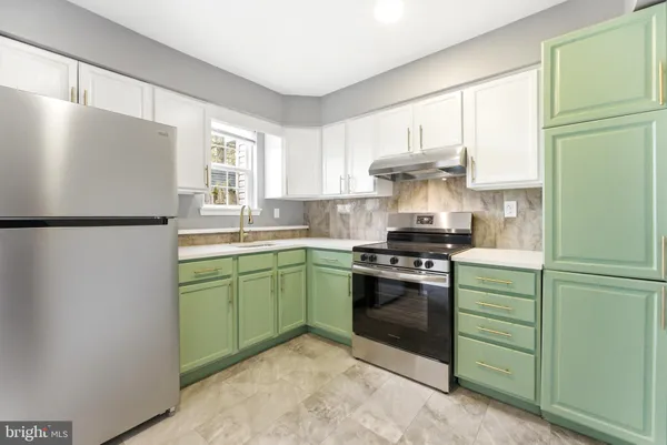 $2,500 | 79 Edinshire Road, Sicklerville, NJ 08081