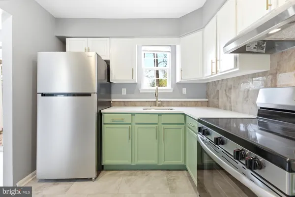 $2,500 | 79 Edinshire Road, Sicklerville, NJ 08081