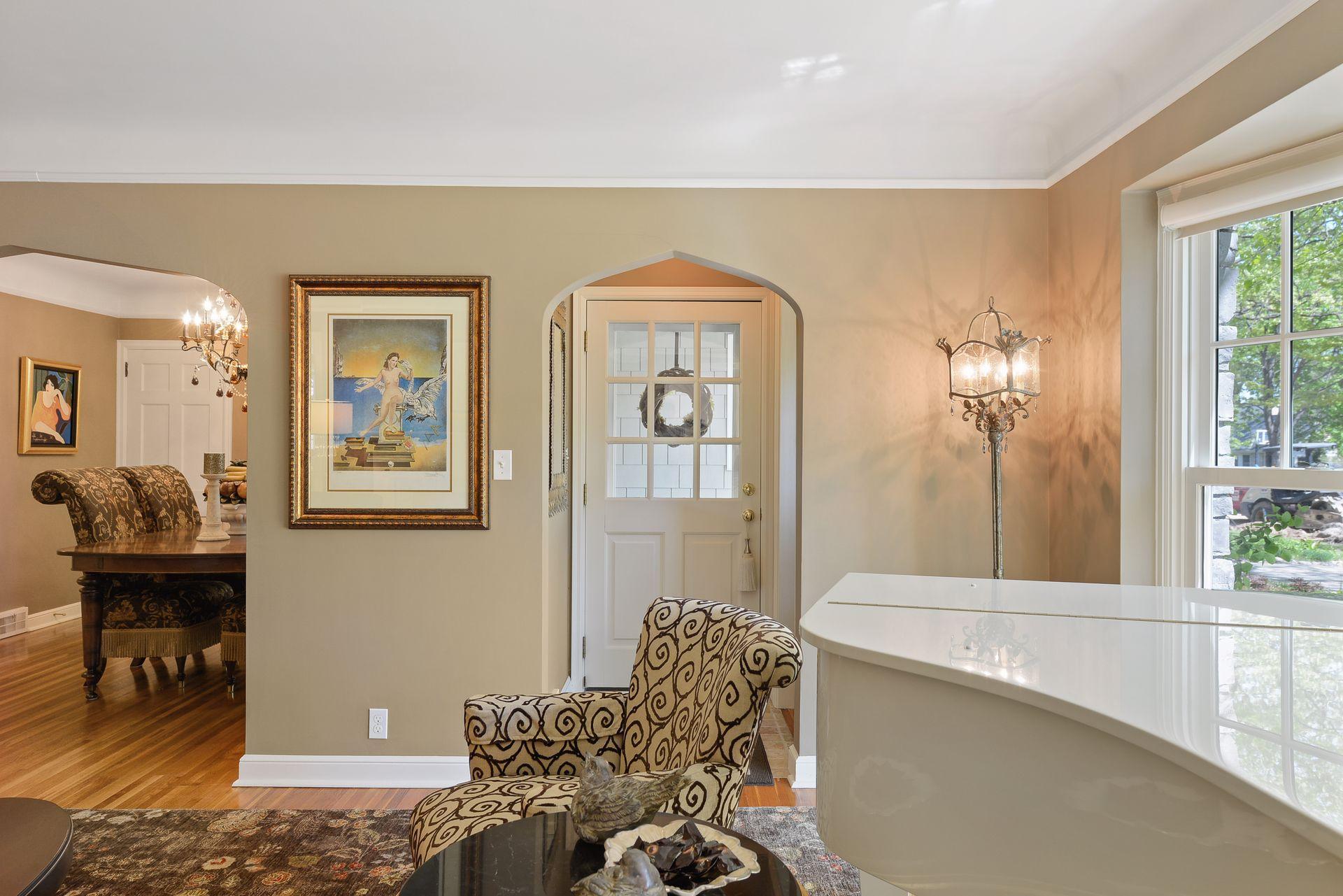 146 Ashley Road Hopkins, MN 55343 - Photo 6 of 46 Gallery Image 6