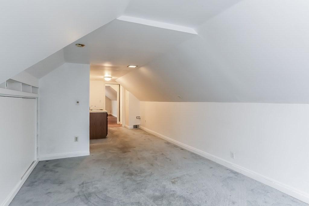 132 Laurel Road West Springfield, MA 01089 - Photo 31 of 38 Gallery Image 31