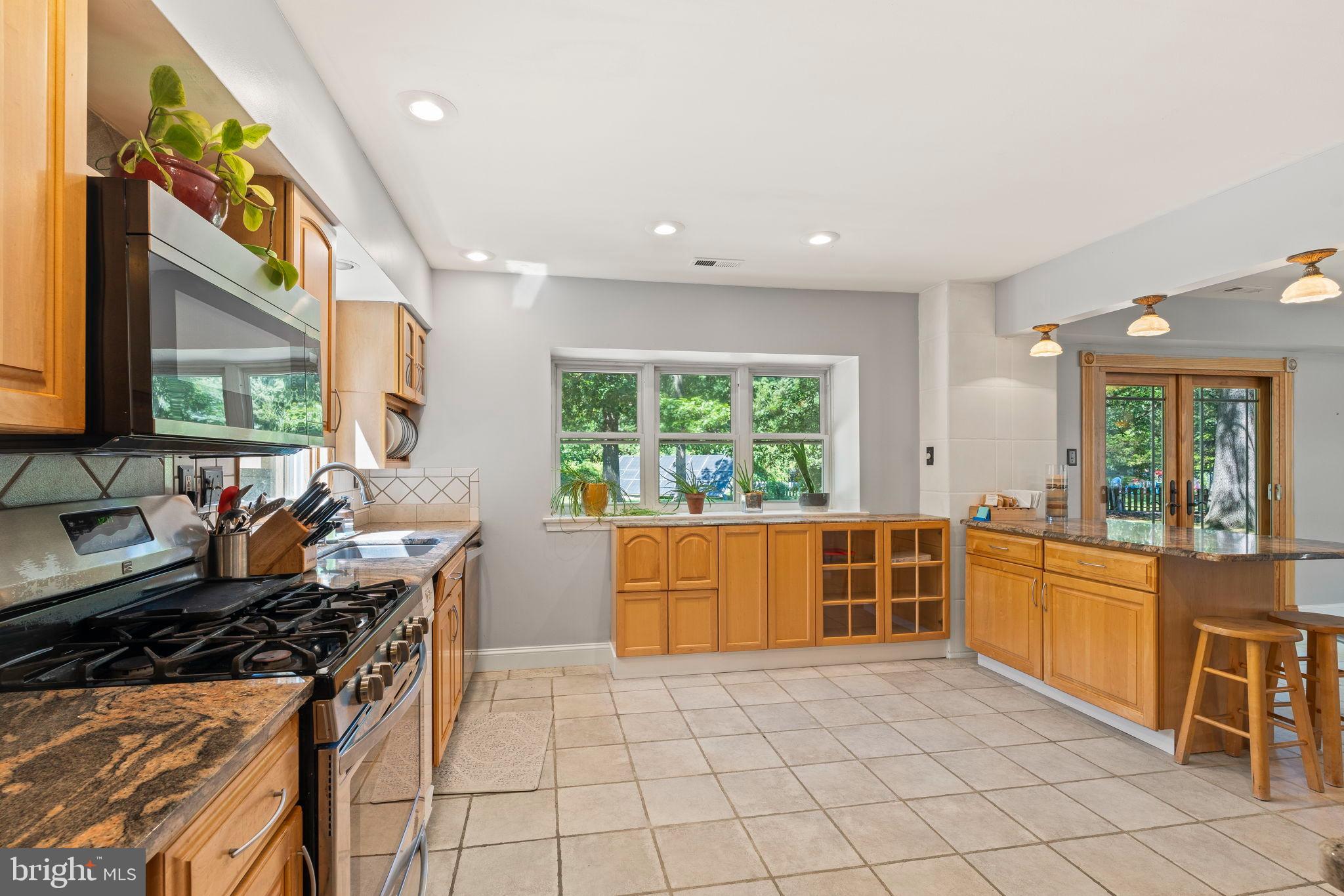 3 Spring Lake Court Sewell, NJ 08080 - Photo 15 of 36 Gallery Image 15