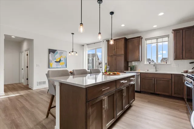 $531,900 | 2707 Mapleton Avenue, East Troy, WI 53120