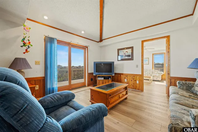 $1,490,000 | 152 Whistling Swan Drive, Duck, NC 27949