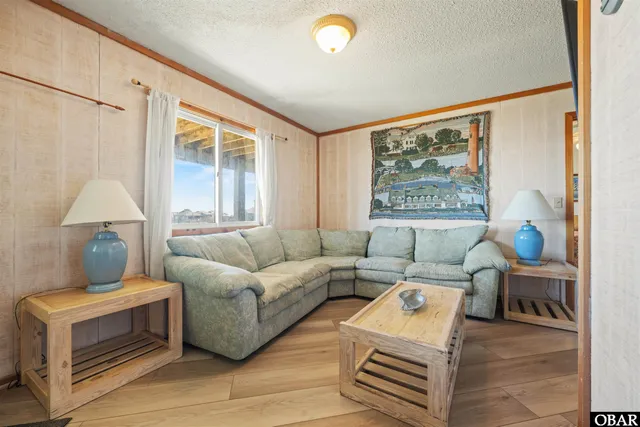 $1,490,000 | 152 Whistling Swan Drive, Duck, NC 27949