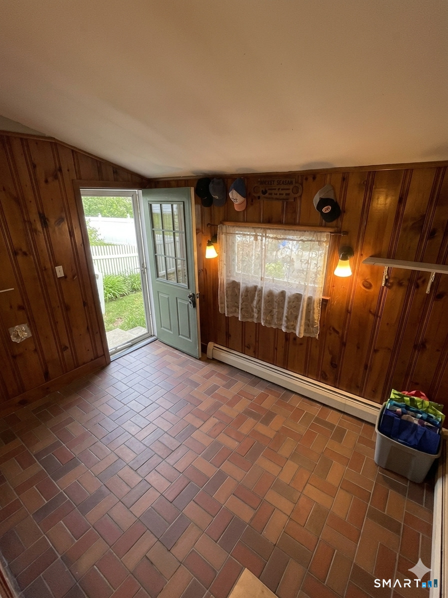 755 Scotland Road Norwich, CT 06360 - Photo 9 of 15
