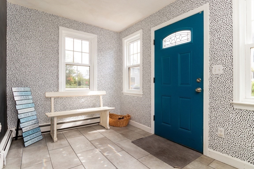 15 Kiely Road Dedham, MA 02026 - Photo 3 of 28