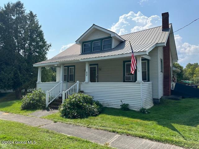 2615 Center Road Moriah, NY 12960 - Photo 1 of 11 front