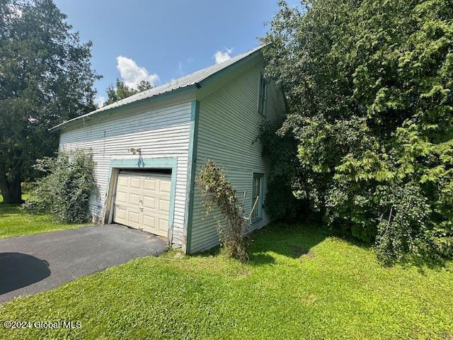 2615 Center Road Moriah, NY 12960 - Photo 9 of 11 MC3