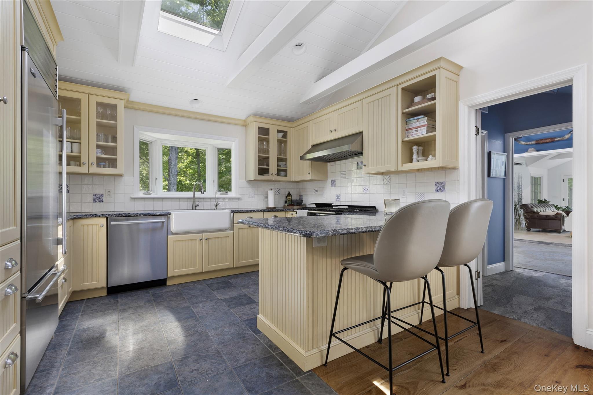 9 Lewis Road Pound Ridge, NY 10576 - Photo 10 of 34