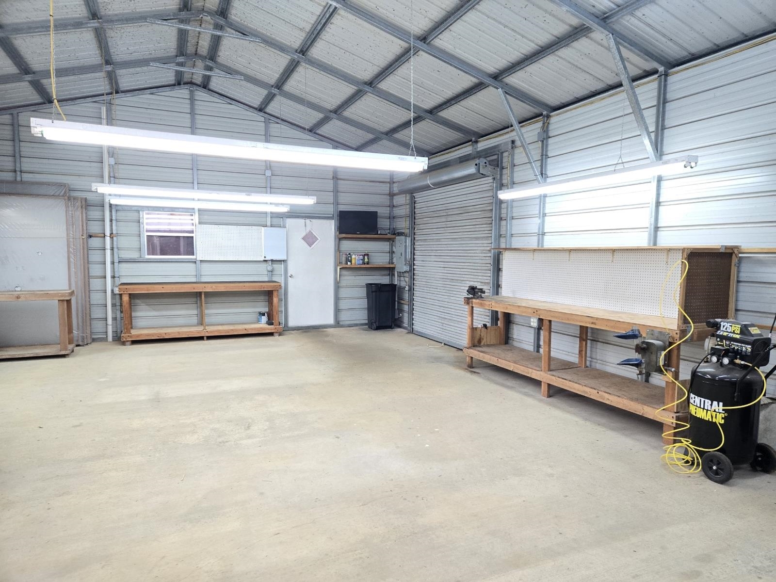34868 Spring Road South Stapleton, AL 36578 - Photo 36 of 48 Garage