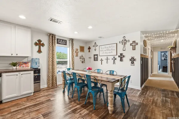$269,000 | 18622 County Road 5740, Castroville, TX 78009