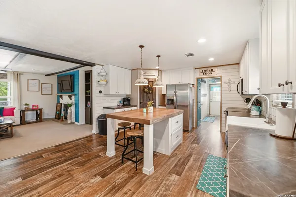 $269,000 | 18622 County Road 5740, Castroville, TX 78009