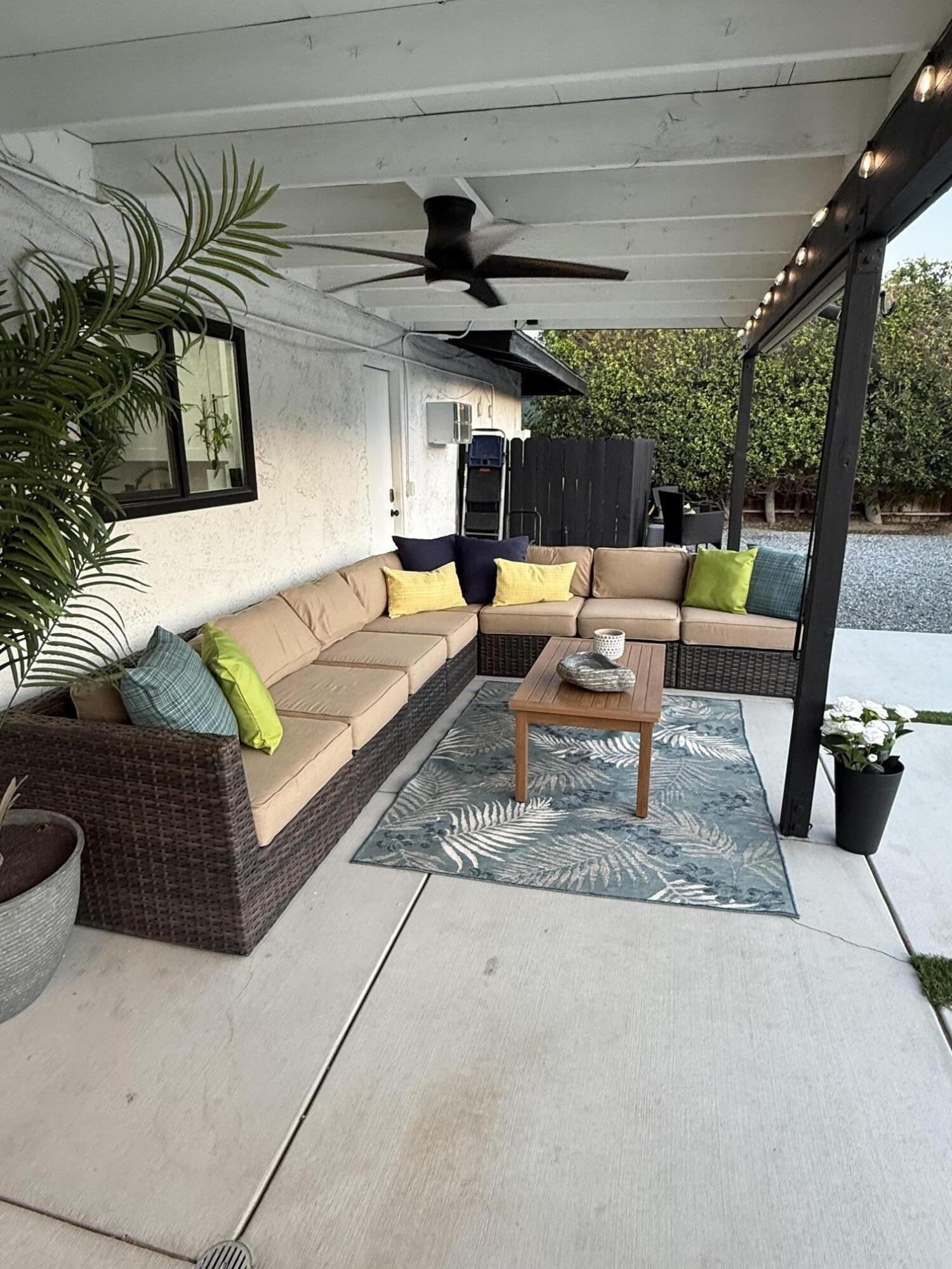 37081 Palmdale Road Rancho Mirage, CA 92270 - Photo 40 of 46 a outdoor living space with furniture