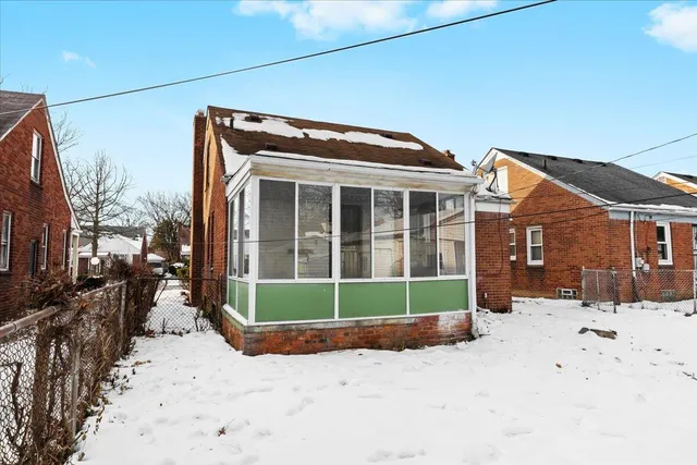 $1,600 | 19750 Prest Street, Detroit, MI 48235