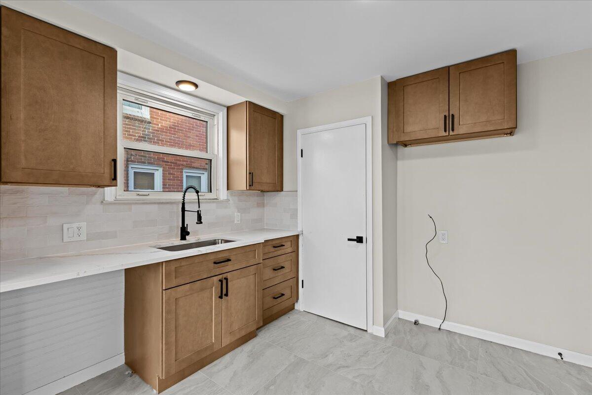 19750 Prest Street Detroit, MI 48235 - Photo 10 of 30 11-19750 Prest St