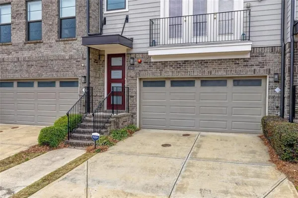 $3,975 | 2083 Holtz Lane, Atlanta, GA 30318