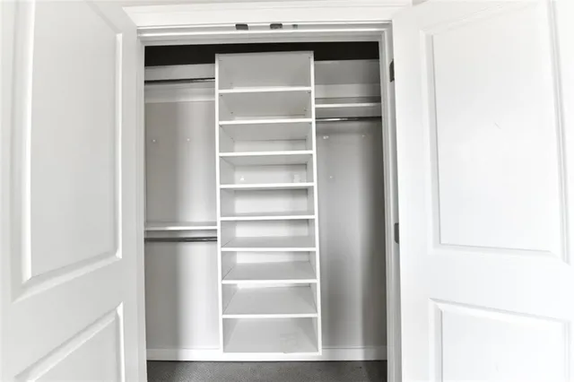 $4,150 | 2083 Holtz Lane, Atlanta, GA 30318