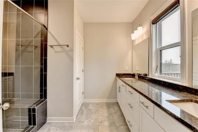 $4,150 | 2083 Holtz Lane, Atlanta, GA 30318