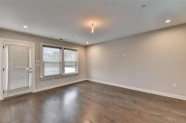 $4,150 | 2083 Holtz Lane, Atlanta, GA 30318