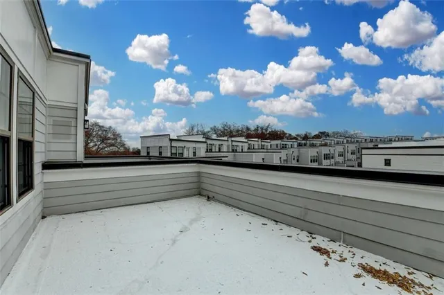 $4,150 | 2083 Holtz Lane, Atlanta, GA 30318