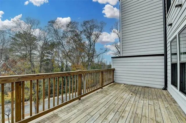 $4,150 | 2083 Holtz Lane, Atlanta, GA 30318