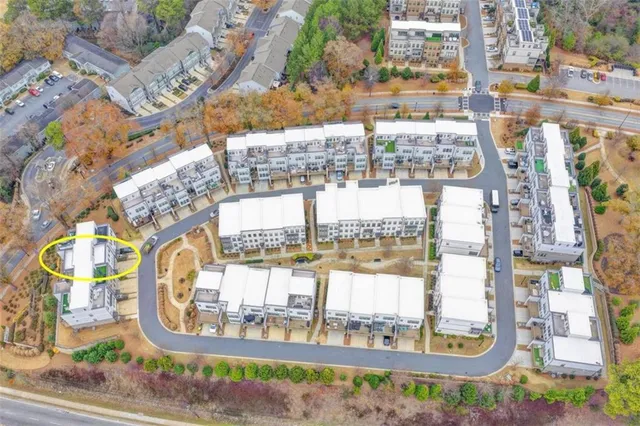 $4,150 | 2083 Holtz Lane, Atlanta, GA 30318