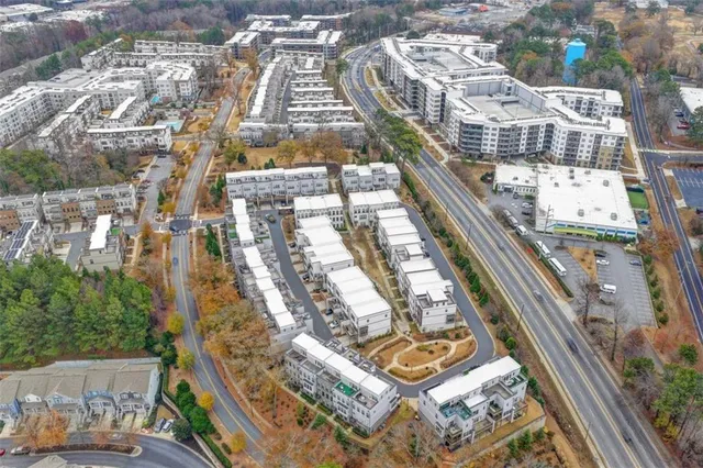 $4,150 | 2083 Holtz Lane, Atlanta, GA 30318