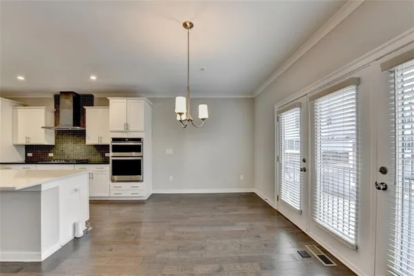 $3,975 | 2083 Holtz Lane, Atlanta, GA 30318