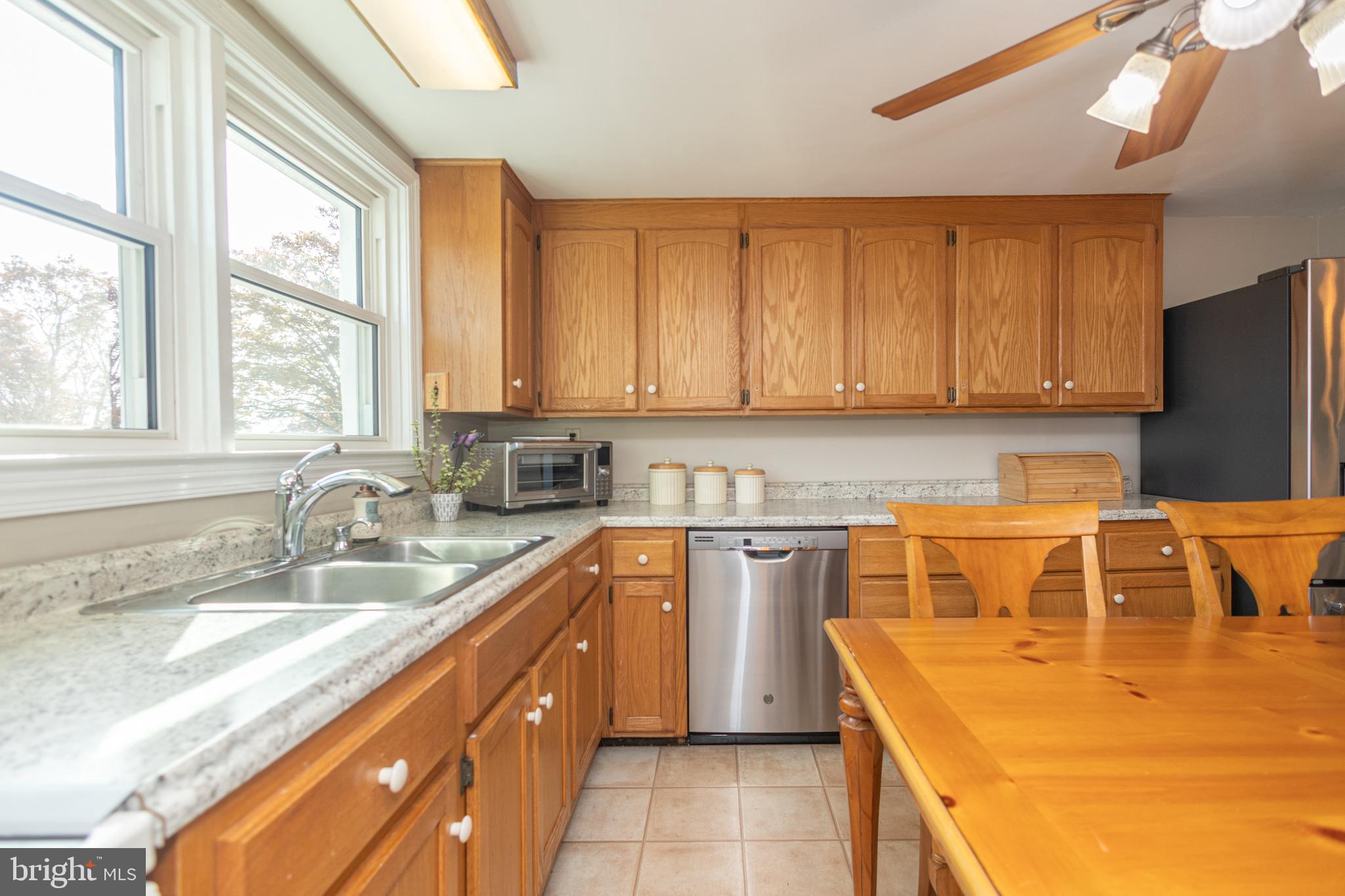 605 North Ridge Road Perkasie, PA 18944 - Photo 17 of 30 Plenty of cabinets for storage